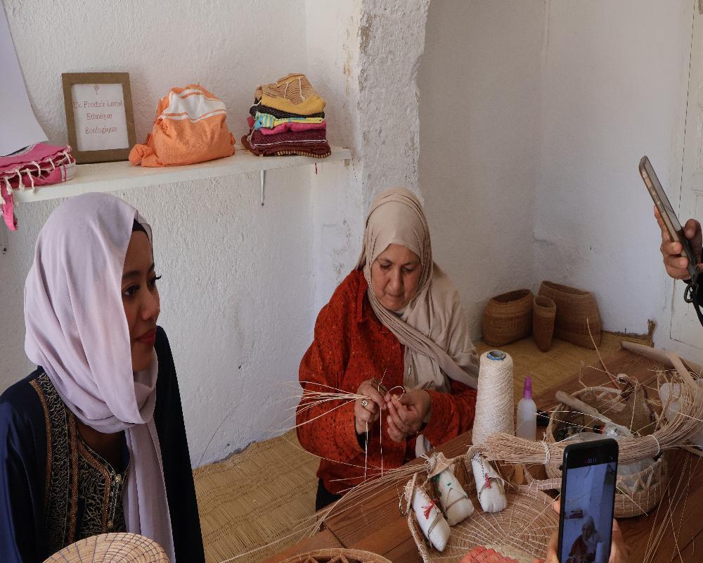 L'Éco-Création : Atelier de Arjoun de Palmier avec Madame Lamia