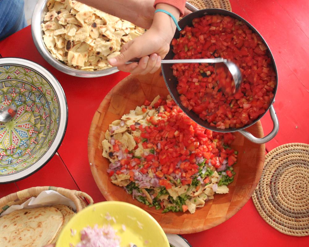 Saveurs sur le Pouce : Atelier Découverte des Spécialités Djerbiennes