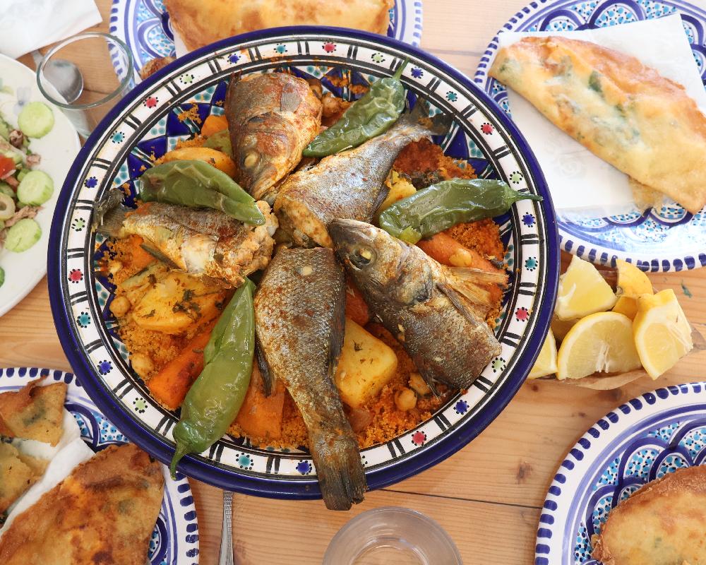 Dîner Insolite : Saveurs Authentiques au Cœur d'un Houch Djerbien